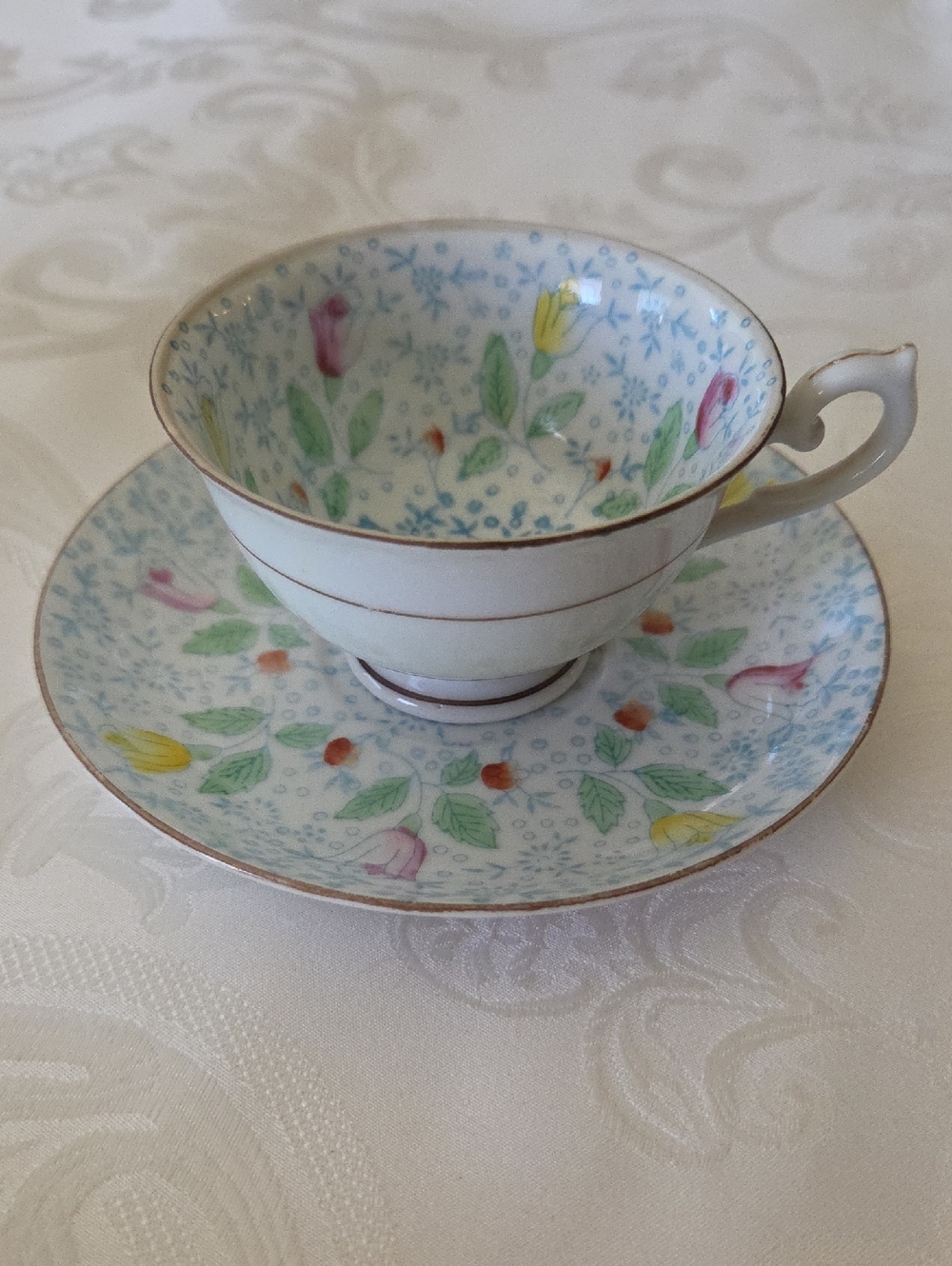 Vintage C1920's Floral Bone China Teacup & Saucer Set